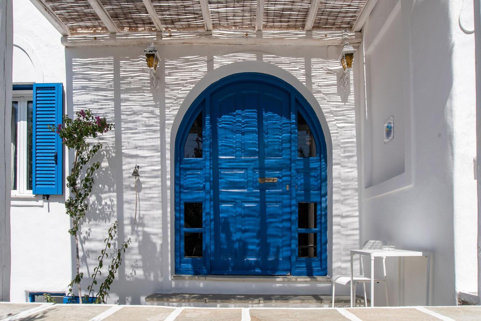 Livadia Seaside Studios 7 Párosz Kültér fotó